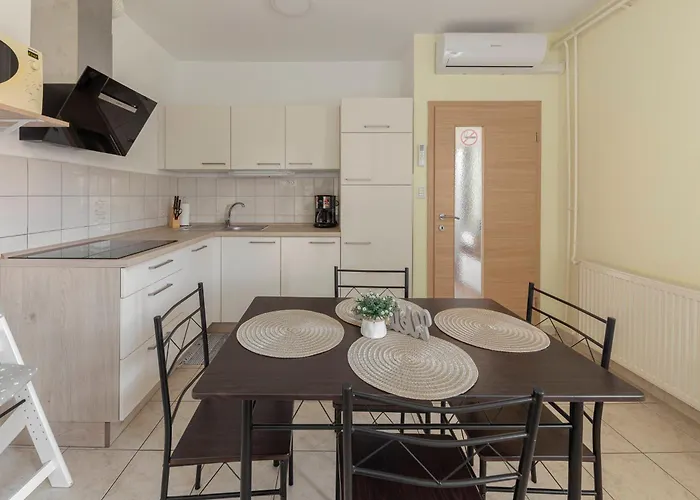 Apartma Vesna 公寓